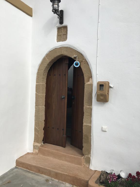 Anemos Traditional Villa 아크앤젤로스 외부 사진