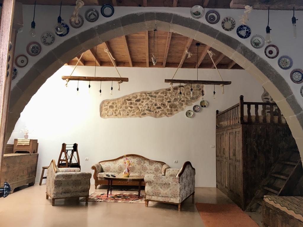 Anemos Traditional Villa 아크앤젤로스 외부 사진