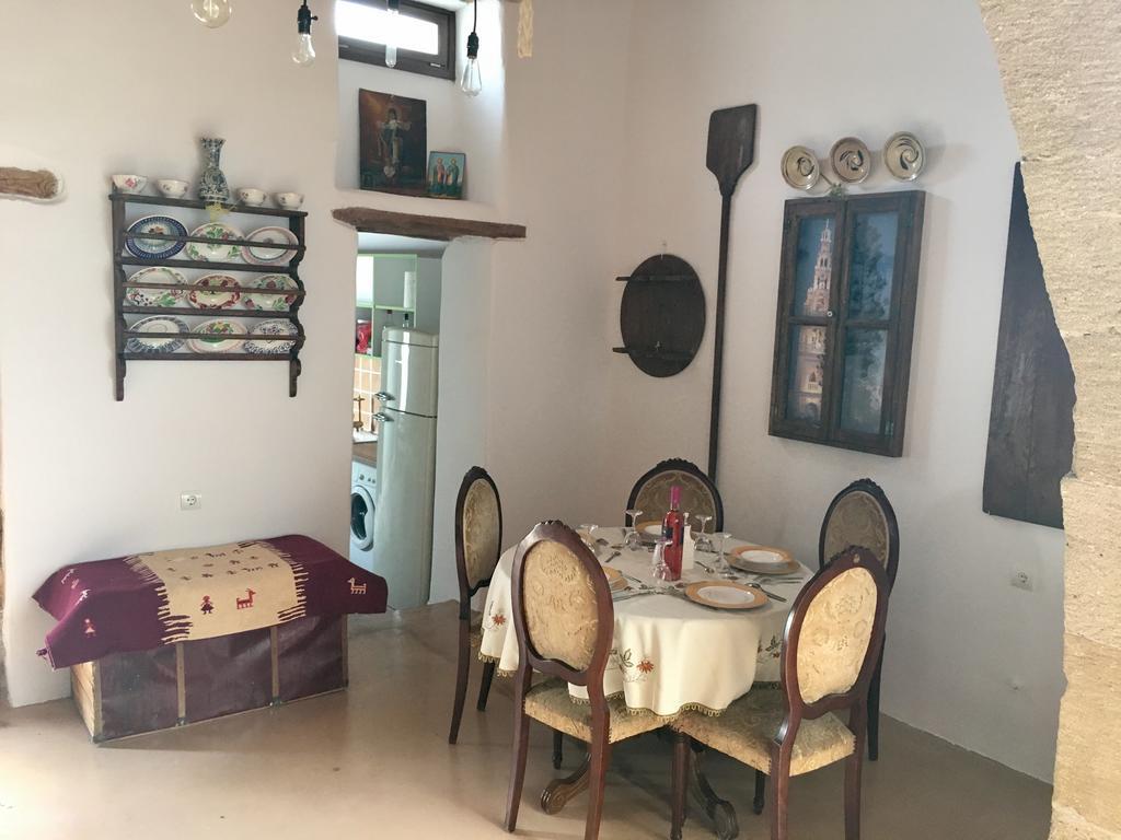 Anemos Traditional Villa 아크앤젤로스 외부 사진